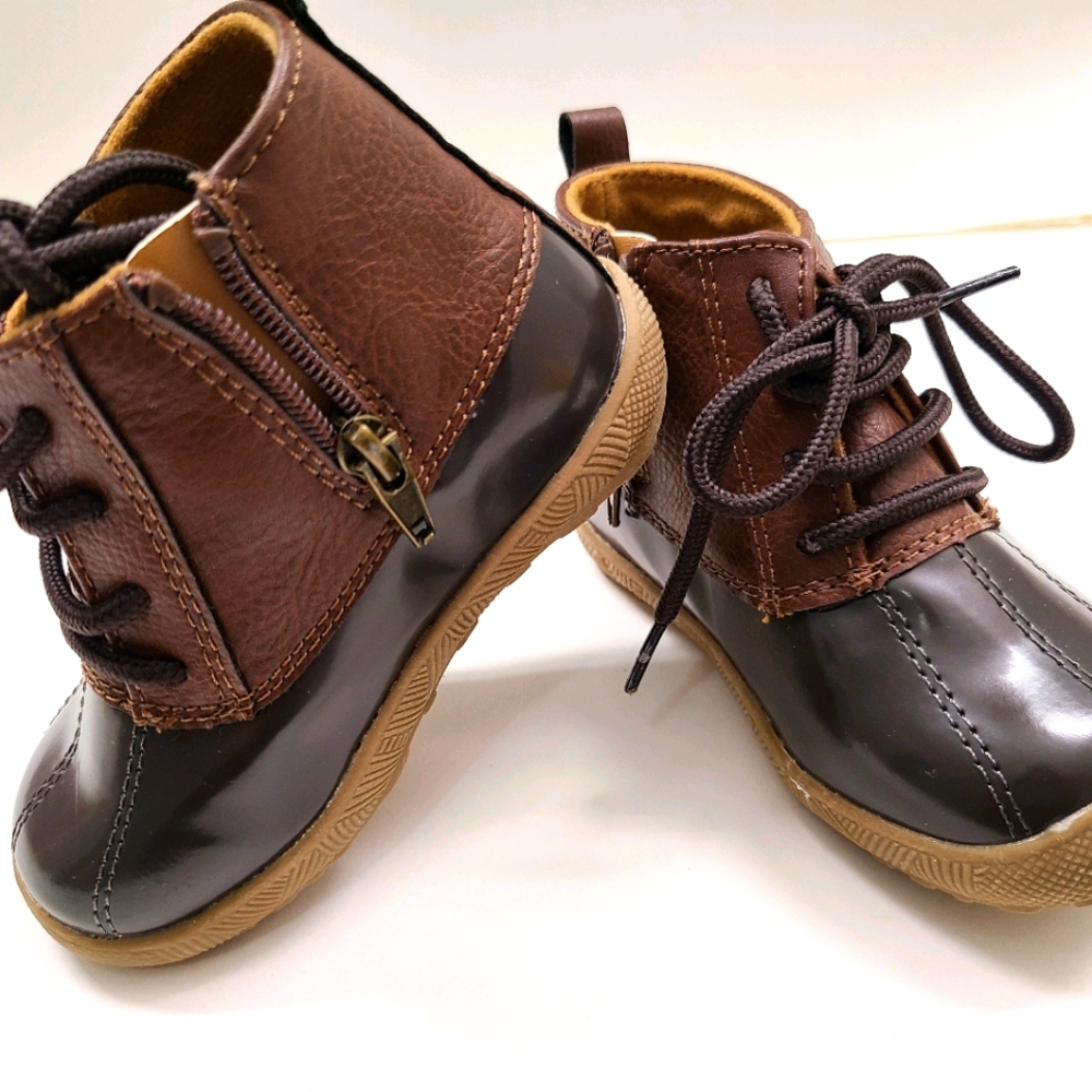 Toddler shoes size 6